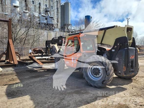 JLG 1255 伸缩臂叉装车|叉装车