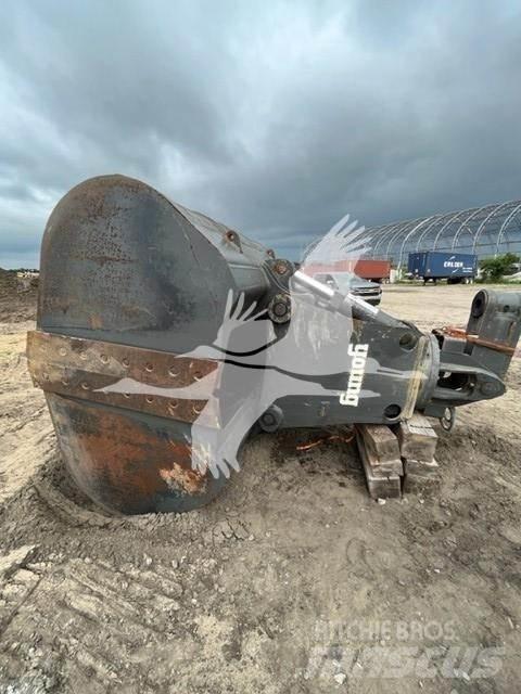 Liebherr R984 工业挖掘机