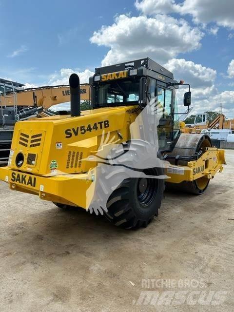 Sakai SV544TB 单轮压路机