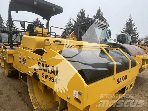 Sakai SW994 单轮压路机