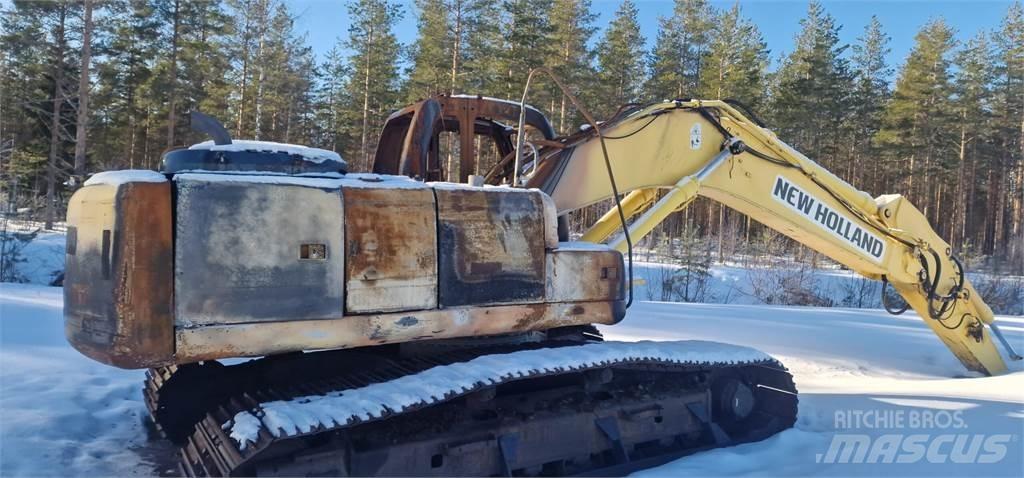 New Holland E215 B 履带挖掘机