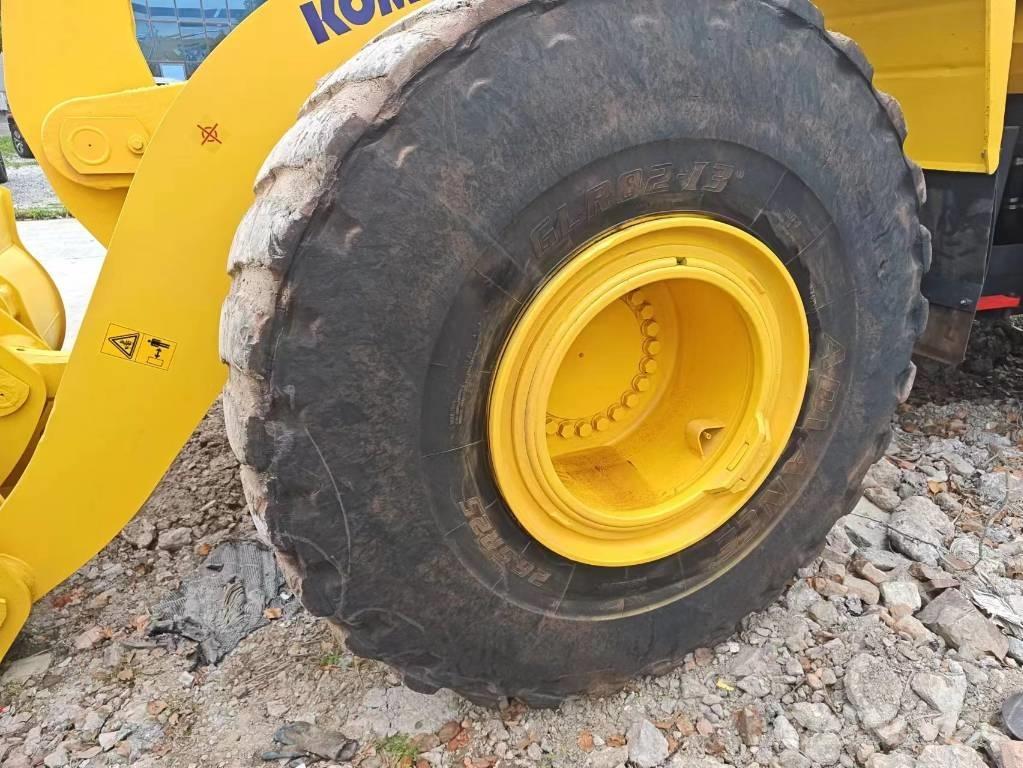 Komatsu WA 470-6 轮式装载机