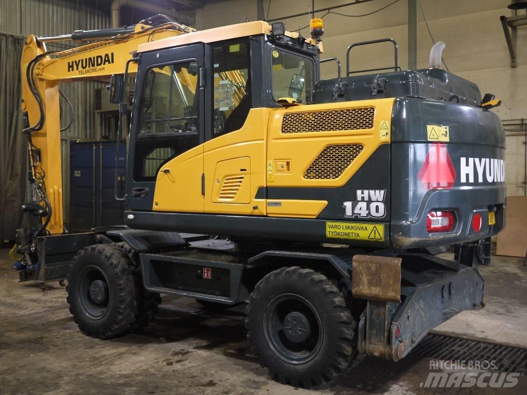 Hyundai HW 140 轮式挖掘机