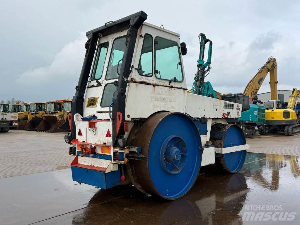 Hamm HW90 / 8 双轮压路机