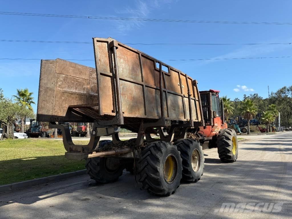 Komatsu 840.3 集运机