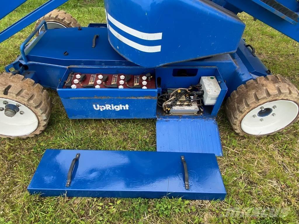 UpRight AB38N 曲臂高空工作平台