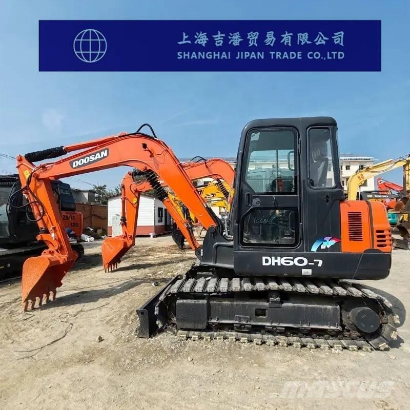 Doosan DH 60-7 小型挖掘机
