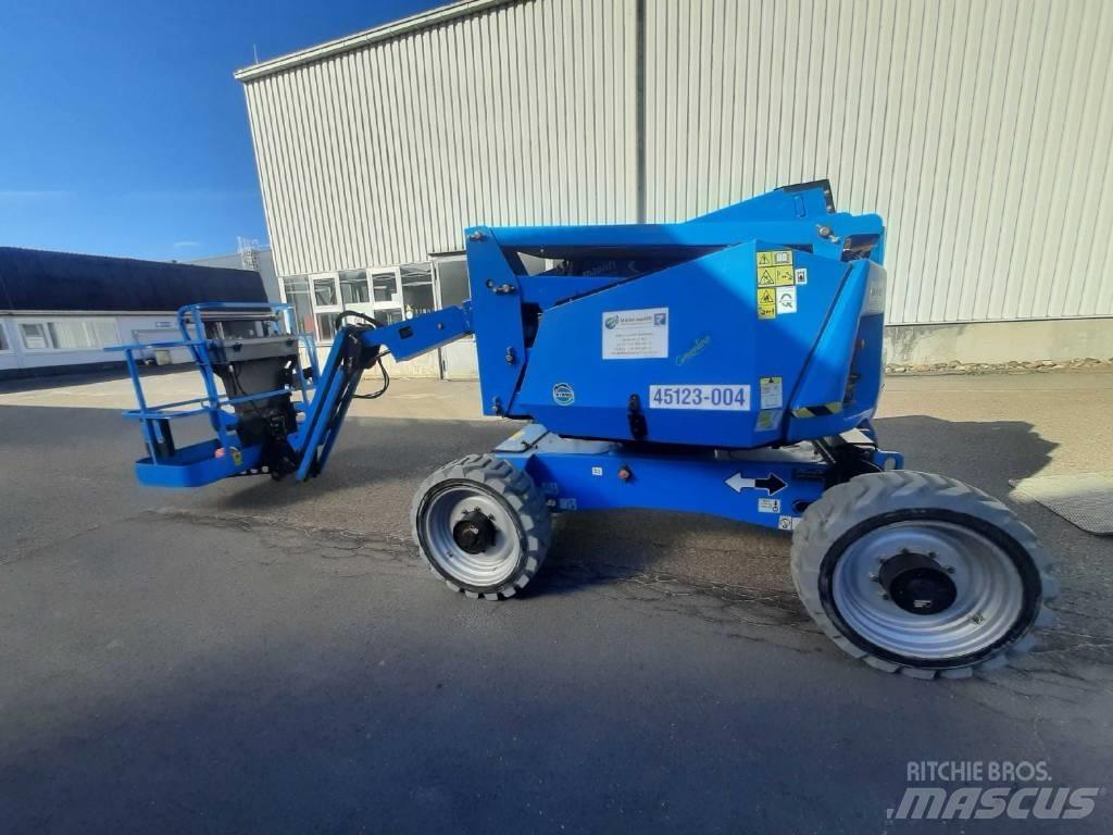 JLG H 340 AJ 曲臂高空工作平台