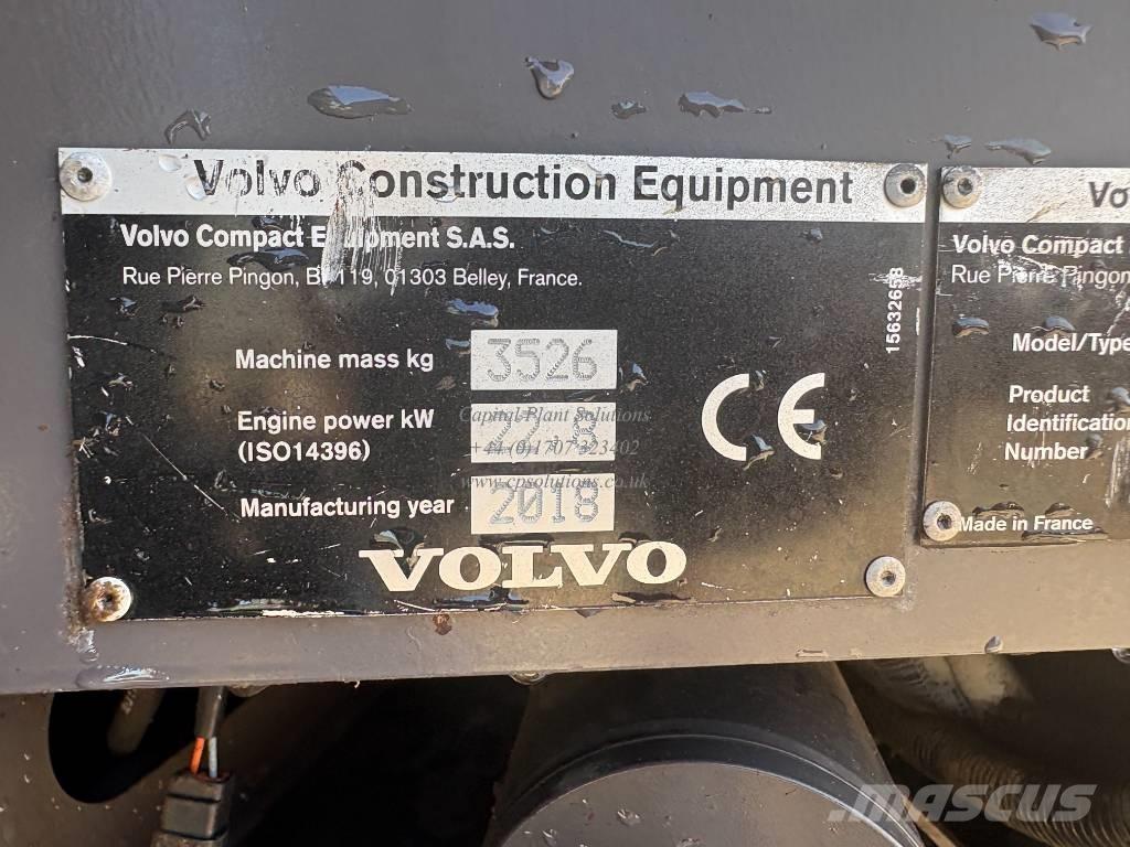 Volvo ECR 35 D 小型挖掘机