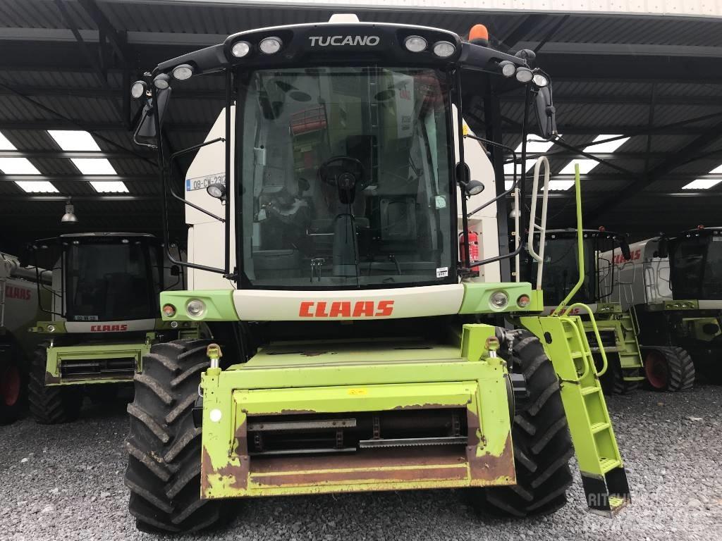CLAAS Tucano 440 联合收割机
