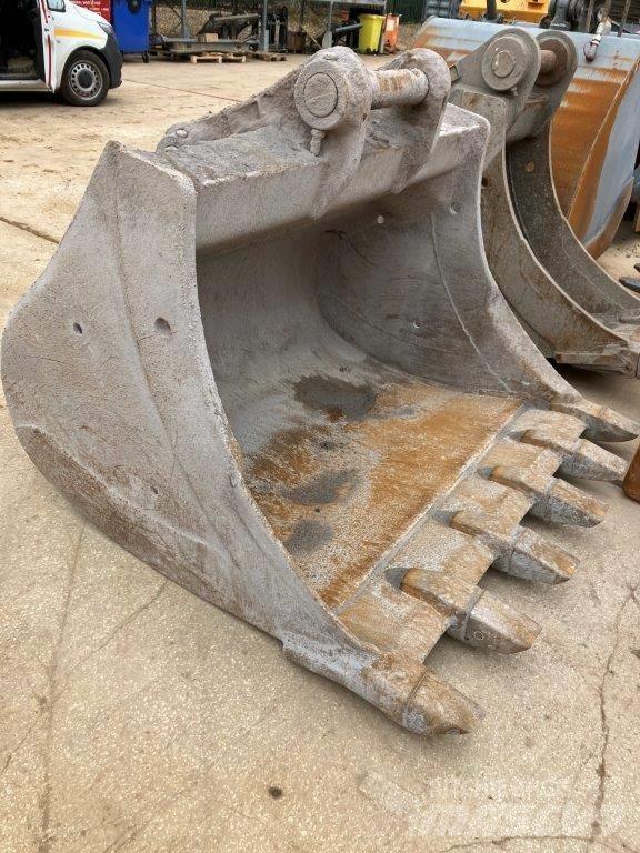 Liebherr R 934 履带挖掘机