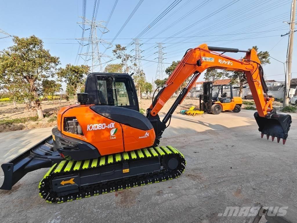 Kubota KX 080-4 中型挖掘机
