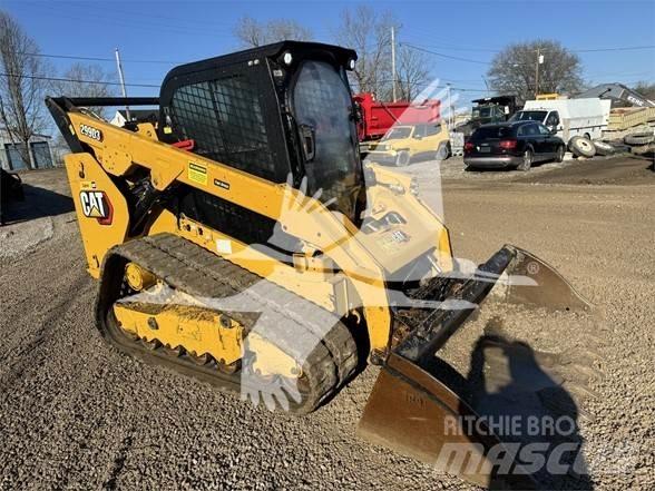 CAT 299D3 滑移装载机
