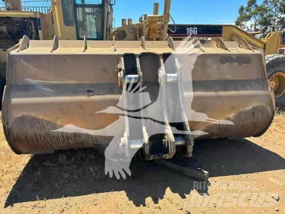 CAT 988H 轮式装载机