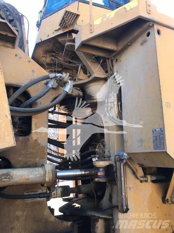 CAT 992G 轮式装载机
