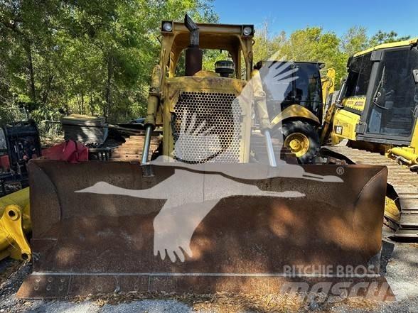 CAT D6D 履带式推土机
