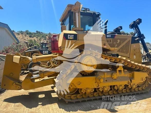 CAT D8T 履带式推土机