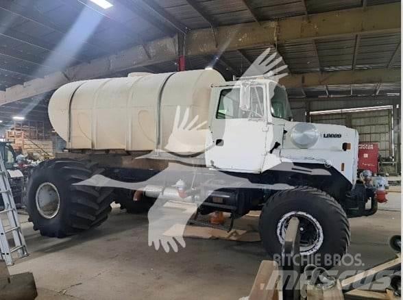 Ford 8000 水罐车