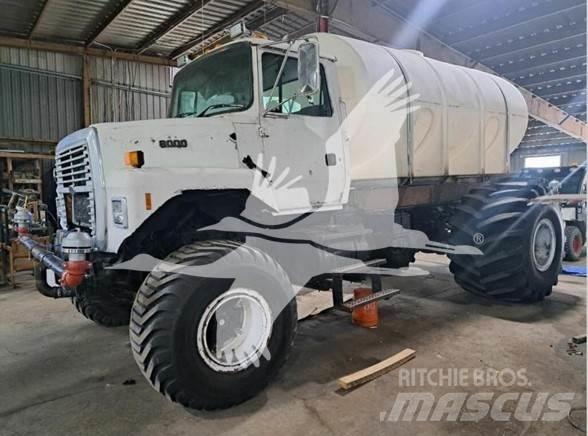 Ford 8000 水罐车