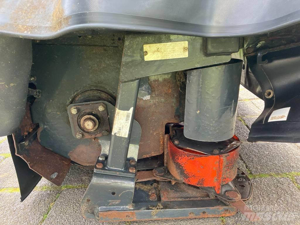 Kubota DM 4032 割草机