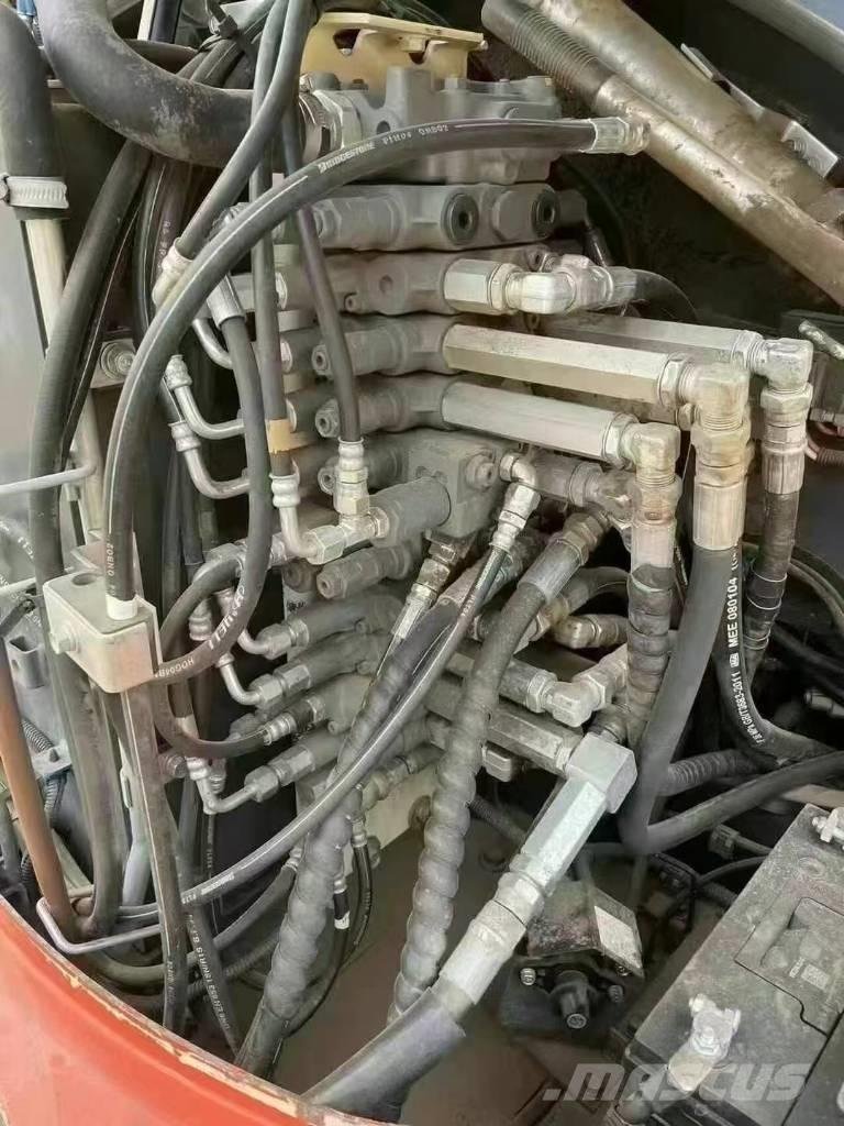 Kubota 165 履带挖掘机