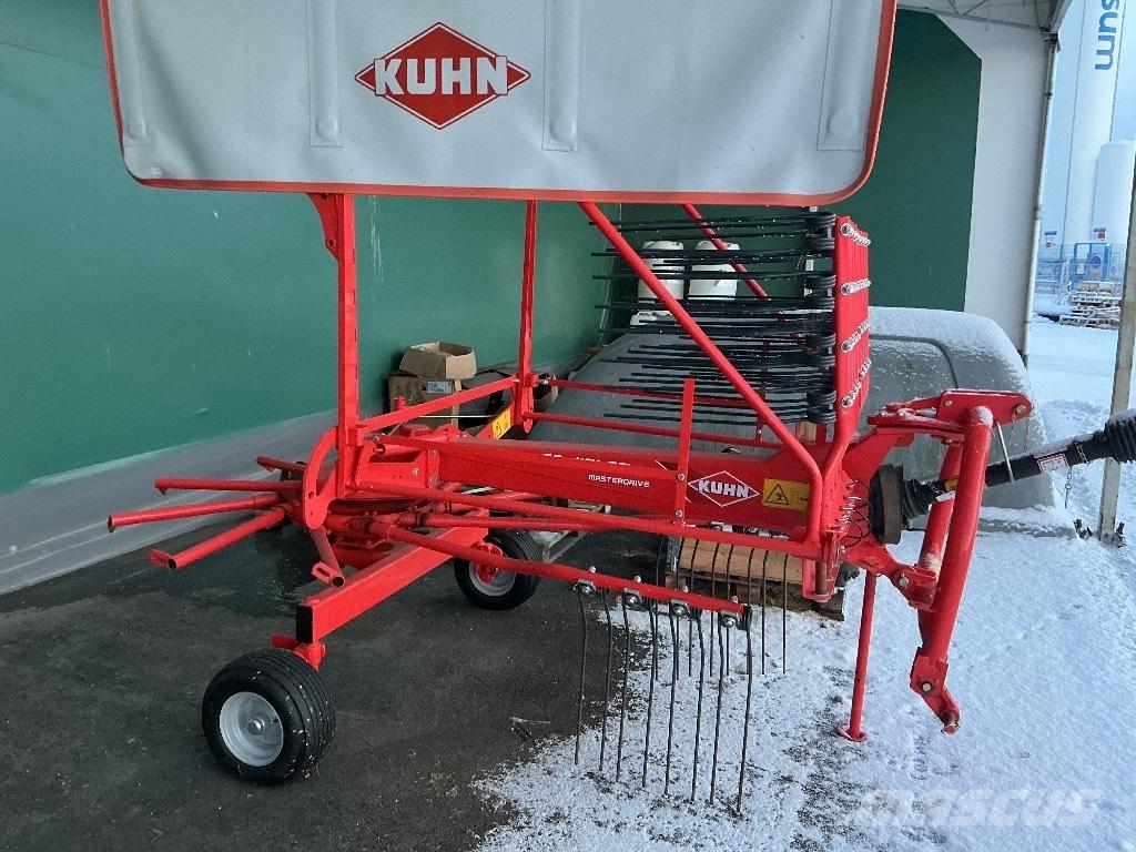 Kuhn 4121 GM 料堆整形机