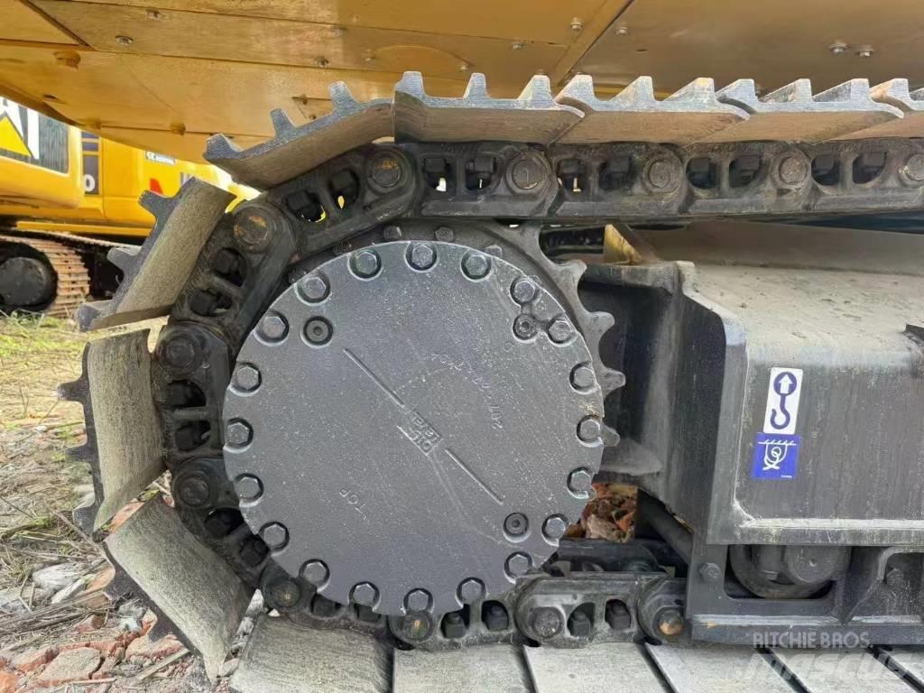 Komatsu 360-7 履带挖掘机