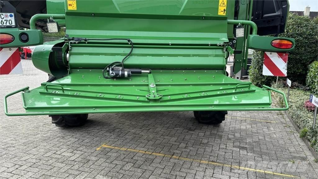 John Deere T660 联合收割机