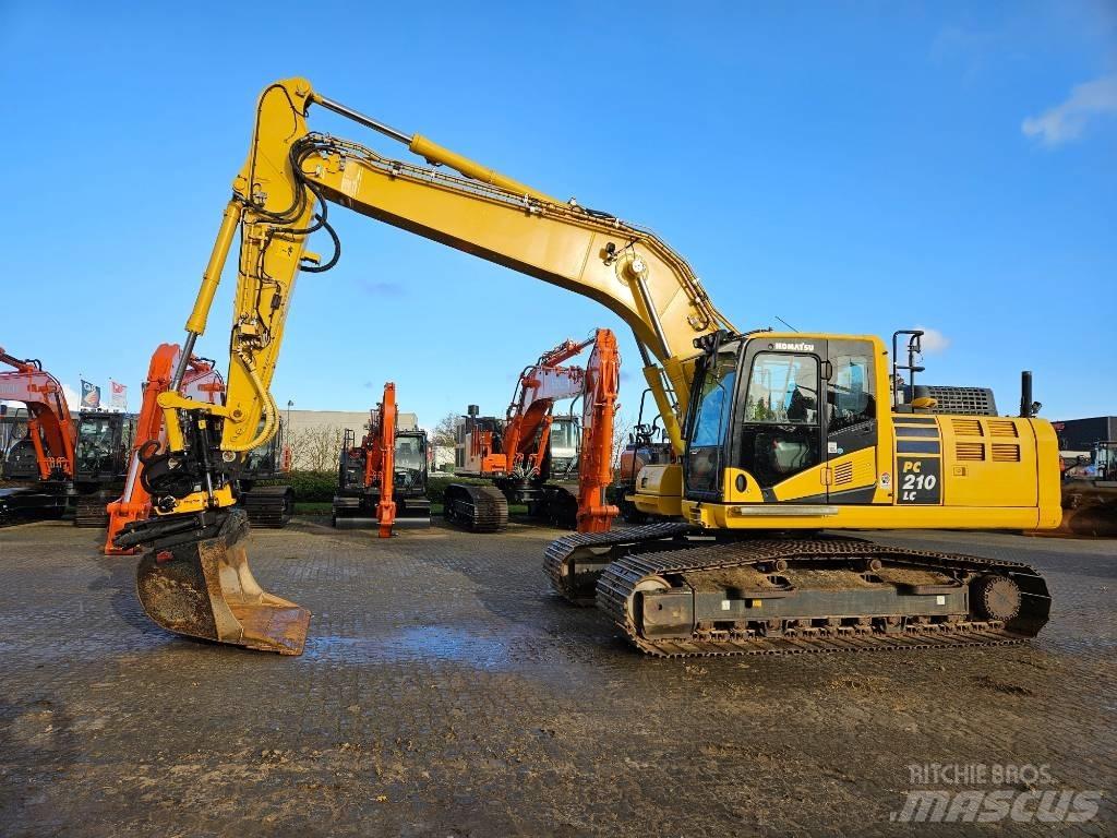 Komatsu PC210LC-11 履带挖掘机