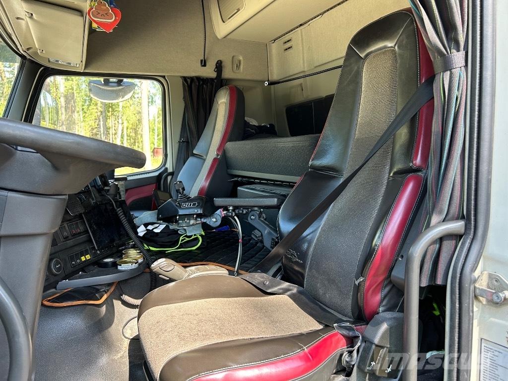 Volvo FMX 540 自卸式货车