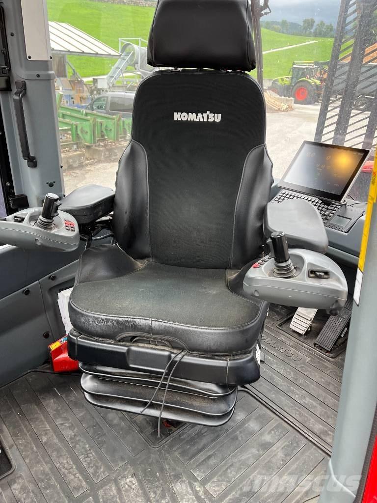 Komatsu 855 集运机