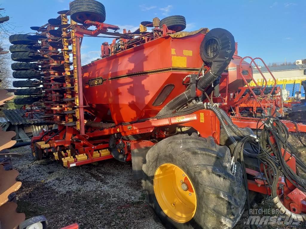 Väderstad Rapid 800J 条播机