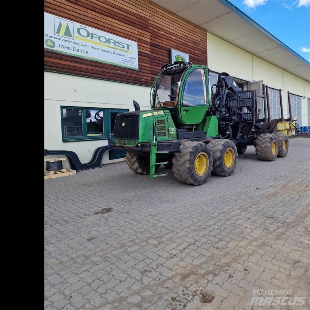 John Deere 1010 E 集运机