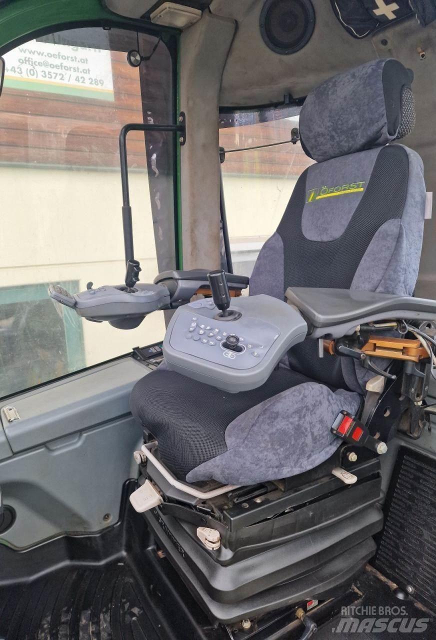 John Deere 1010 E 集运机