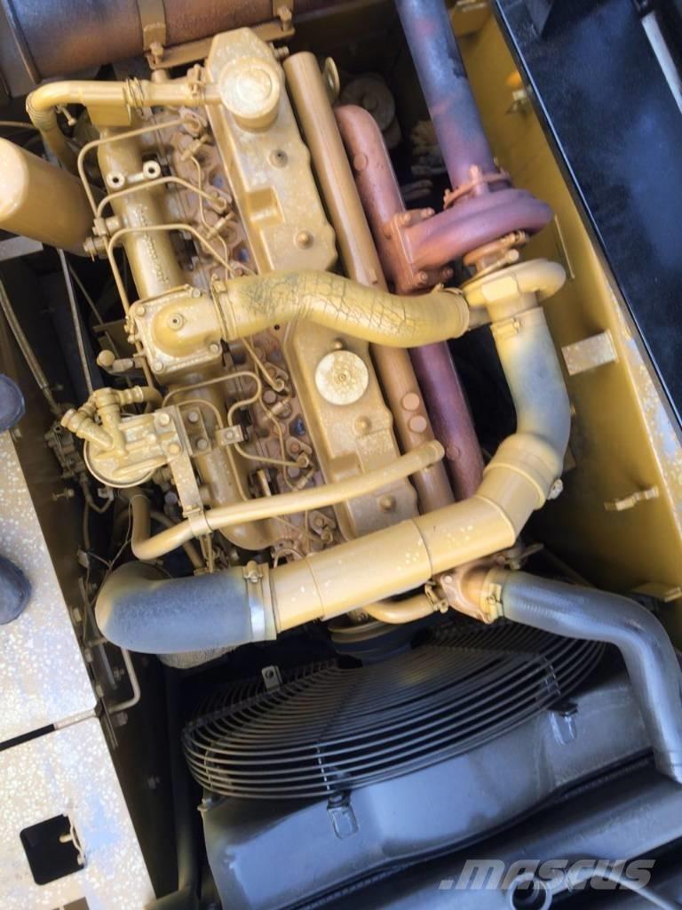 CAT 320 B 履带挖掘机