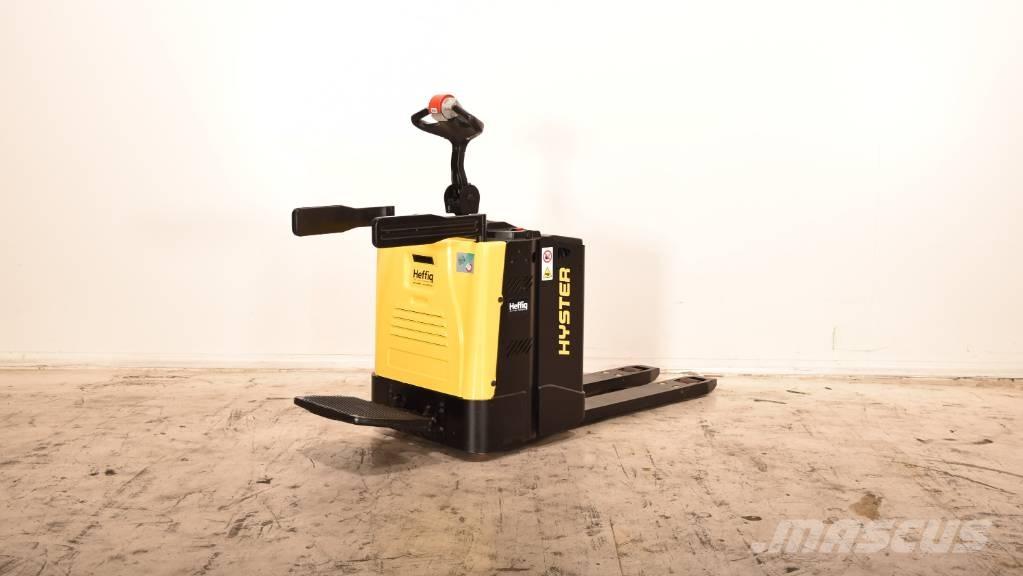 Hyster P 2.0 S 电动搬运车