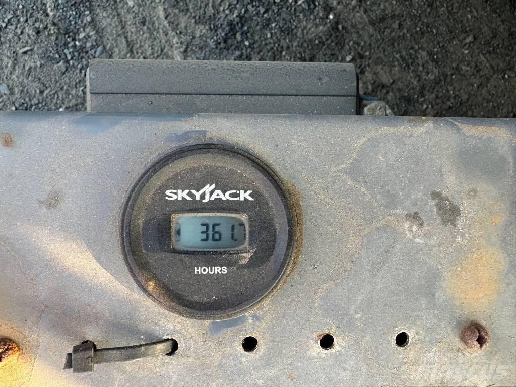 SkyJack SJ 4632 剪叉式升降机
