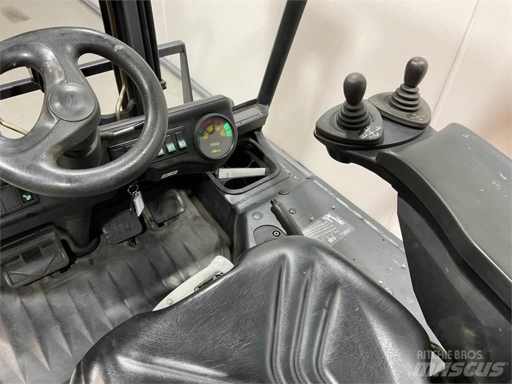 Linde E20 电动叉车