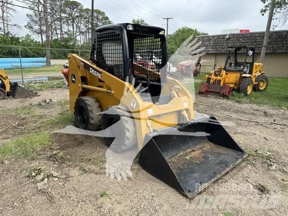 John Deere 315 滑移装载机