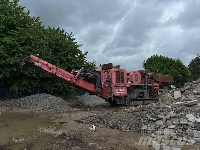 Terex Finlay J1175 移动式破碎机