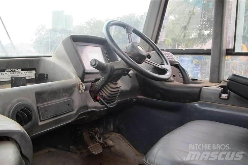 Bell B30D 22000L 其他货车