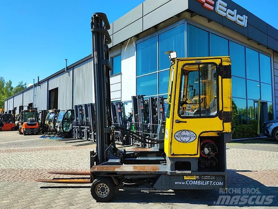 Combilift C4000 四轮前移式叉车