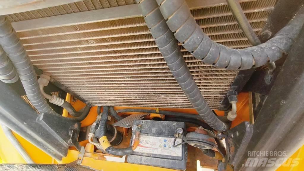 JCB 3 CX 反铲装载机