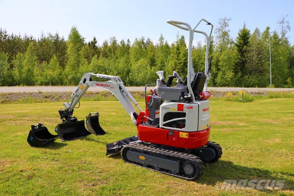 Takeuchi TB210R 小型挖掘机