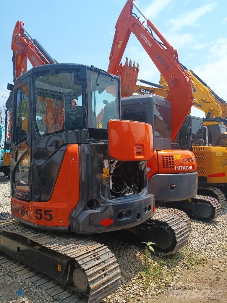 Hitachi ZX55 小型挖掘机
