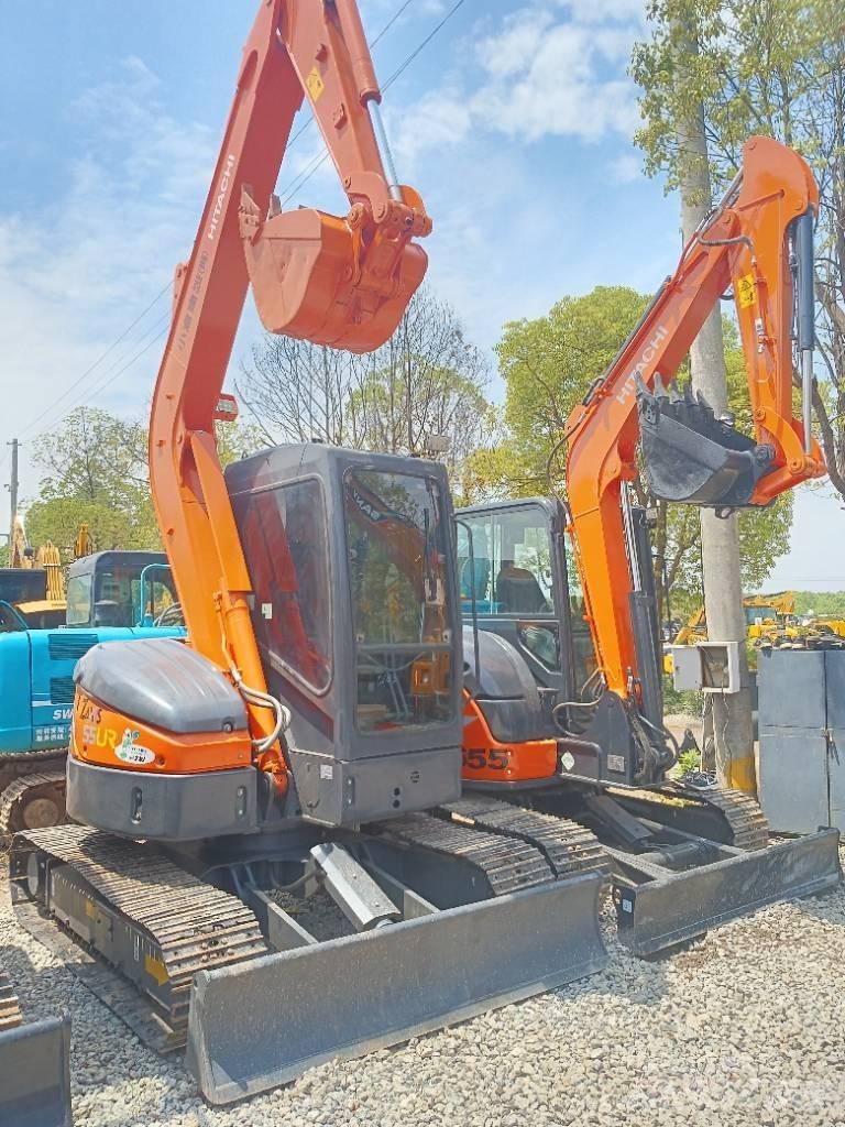 Hitachi ZX55 小型挖掘机