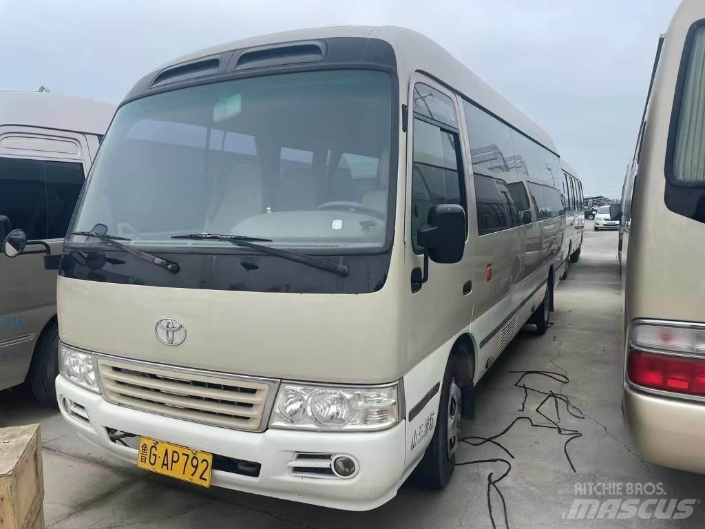 Toyota Coaster 公路客运汽车