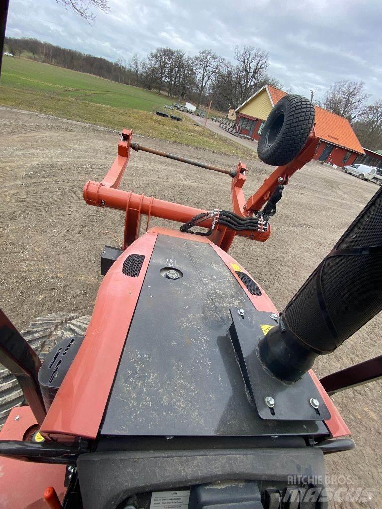 Ditch Witch RT 80 特种挖掘机