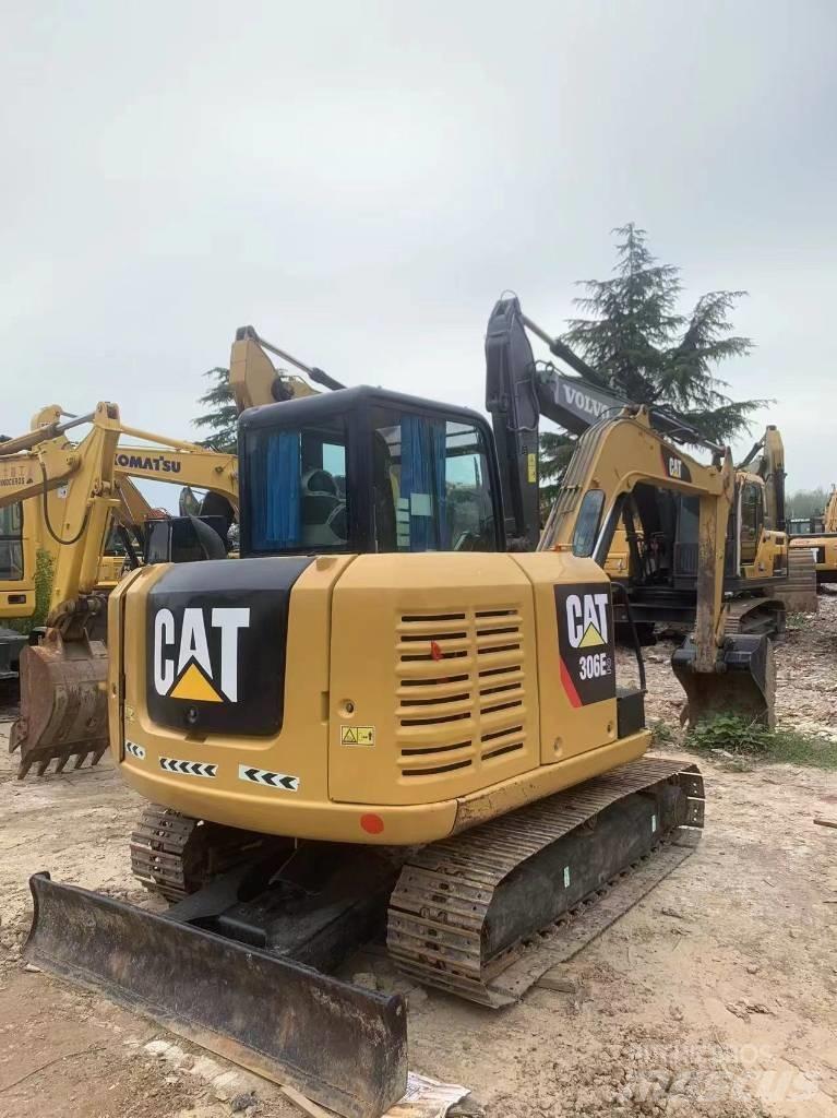 CAT 306E2 履带挖掘机