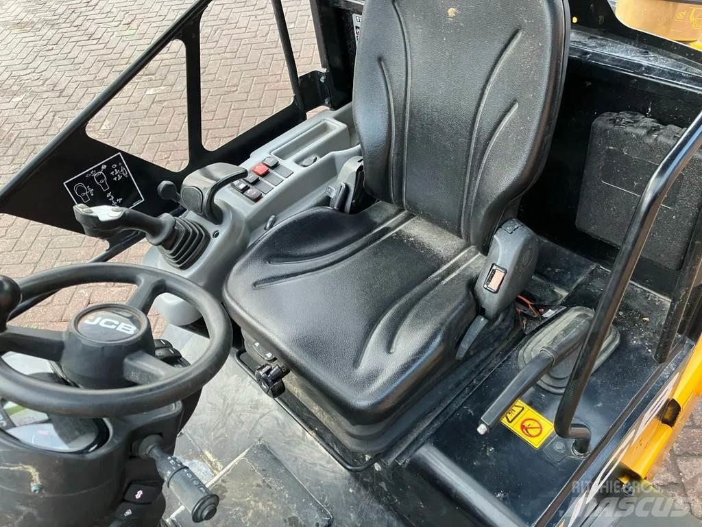 JCB 403 PLUS 小型装载机